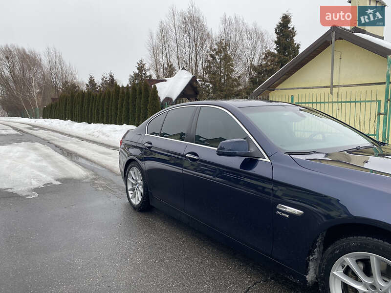 Седан BMW 5 Series 2011 в Стрые