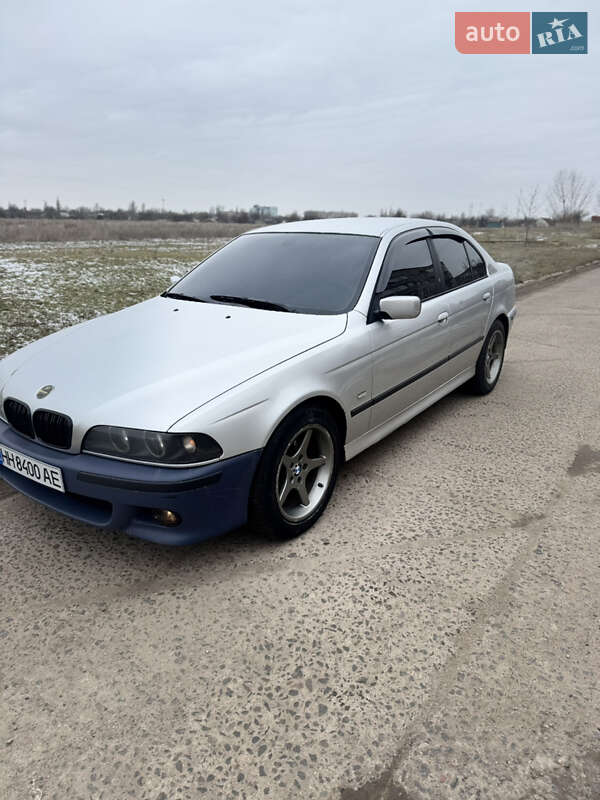 BMW 5 Series 1999 BMW 5 Series 1999