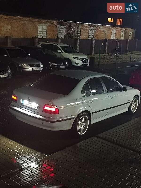 Седан BMW 5 Series 2003 в Бердичеве