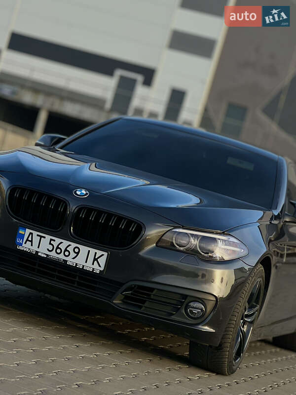 Седан BMW 5 Series 2015 в Ивано-Франковске