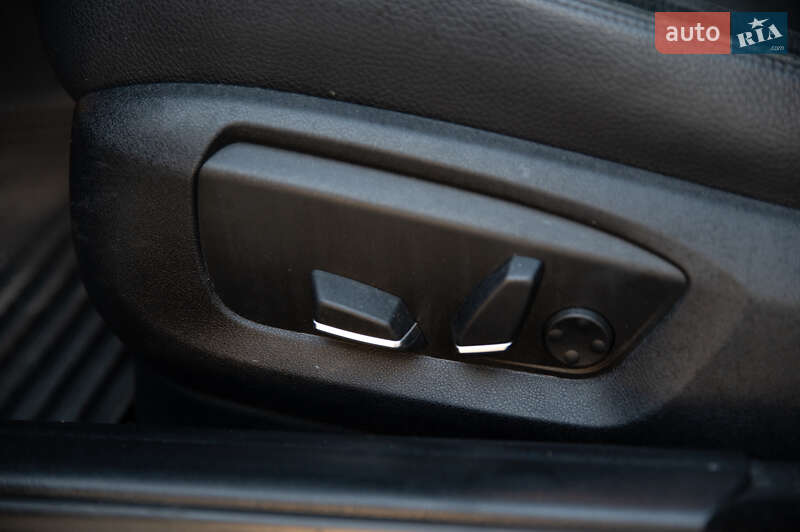 Седан BMW 5 Series 2015 в Ивано-Франковске