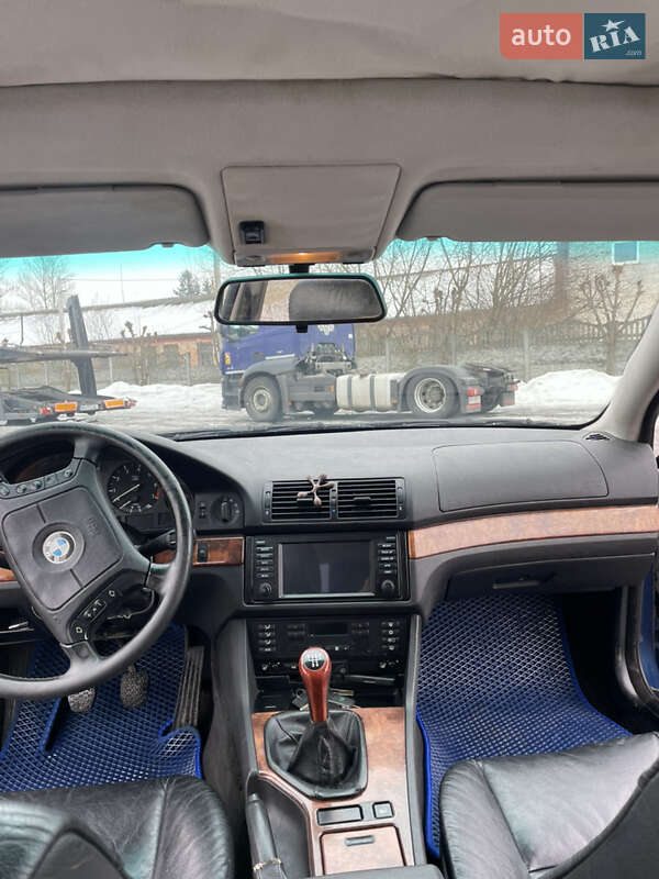 Седан BMW 5 Series 1998 в Львове