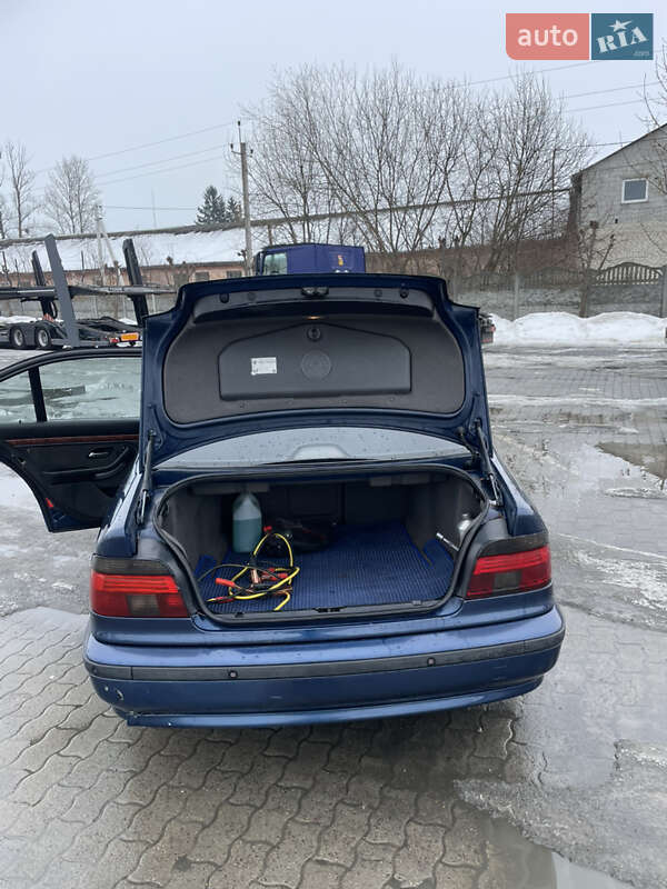 Седан BMW 5 Series 1998 в Львове