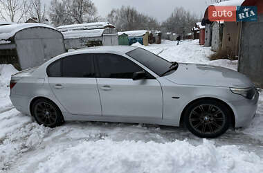 Седан BMW 5 Series 2004 в Львове