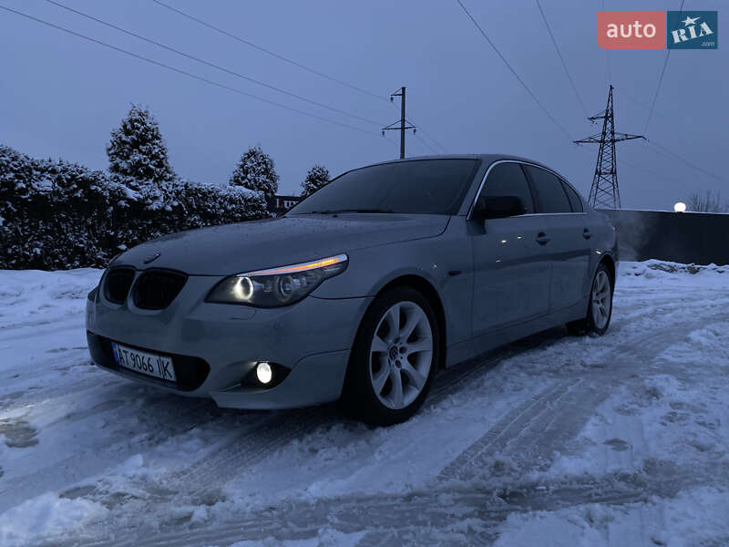 Седан BMW 5 Series 2004 в Долине