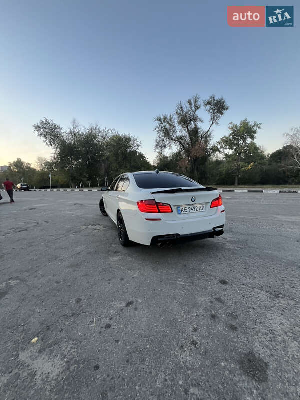Седан BMW 5 Series 2012 в Запорожье