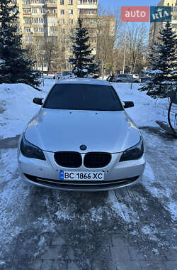 Седан BMW 5 Series 2003 в Львове