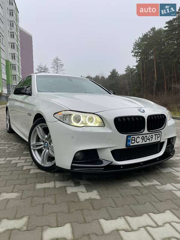 Седан BMW 5 Series 2011 в Львове