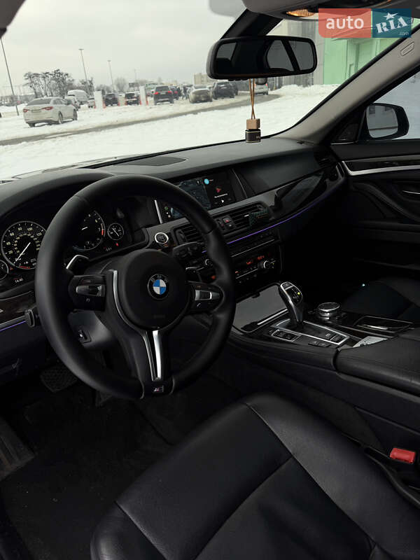 Седан BMW 5 Series 2015 в Киеве фото 8 Седан BMW 5 Series 2015 в Киеве