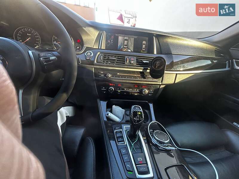 Седан BMW 5 Series 2015 в Киеве