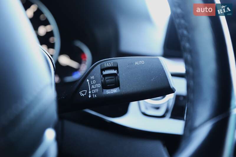 Седан BMW 5 Series 2018 в Киеве