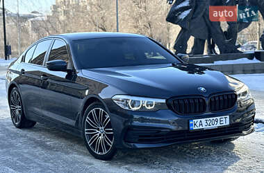 Седан BMW 5 Series 2017 в Харкові