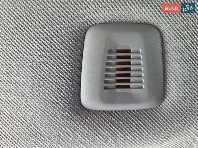 Седан BMW 5 Series 2012 в Киеве