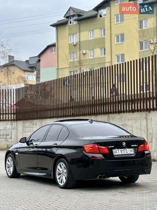 Седан BMW 5 Series 2016 в Ужгороде