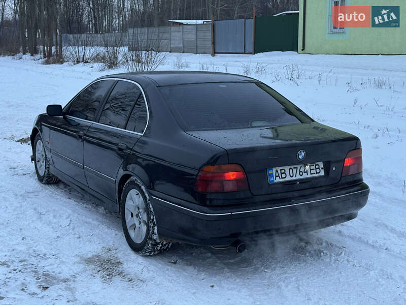 Седан BMW 5 Series 1999 в Виннице