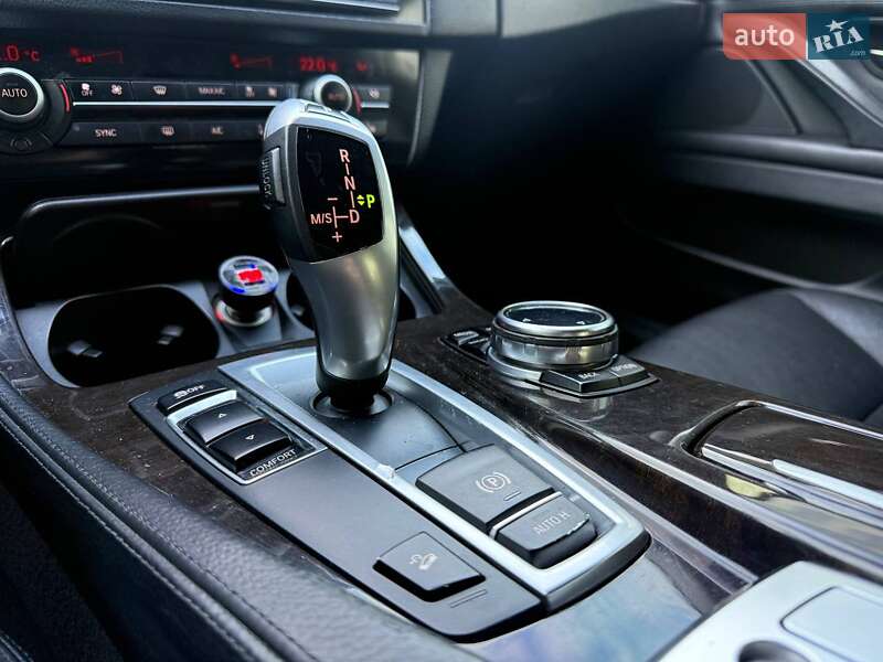 Седан BMW 5 Series 2013 в Днепре