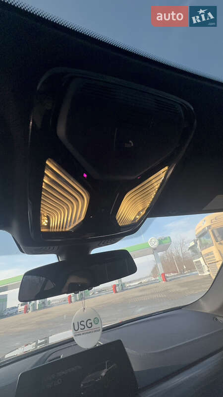 Седан BMW 5 Series 2017 в Черновцах