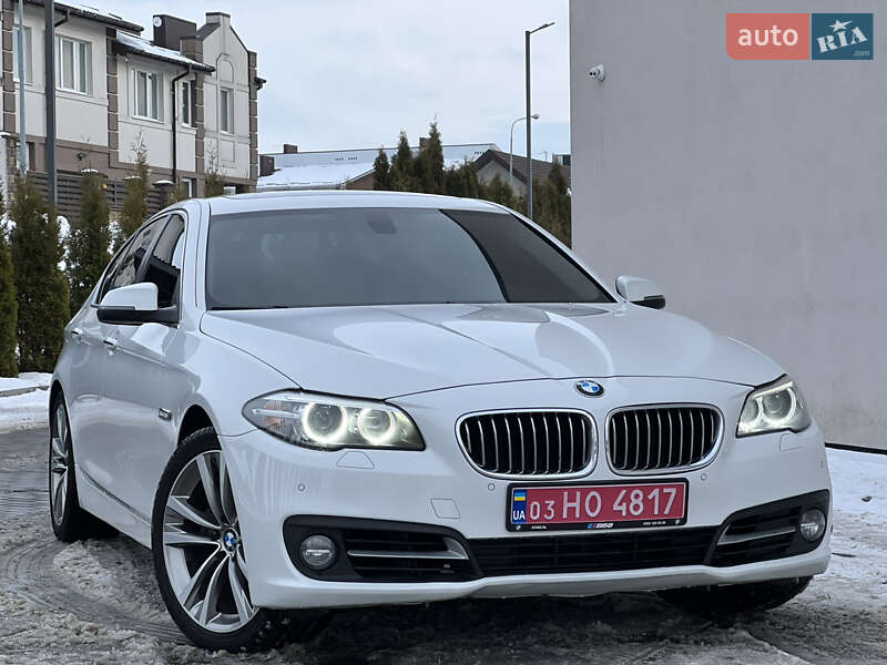 Седан BMW 5 Series 2015 в Ровно