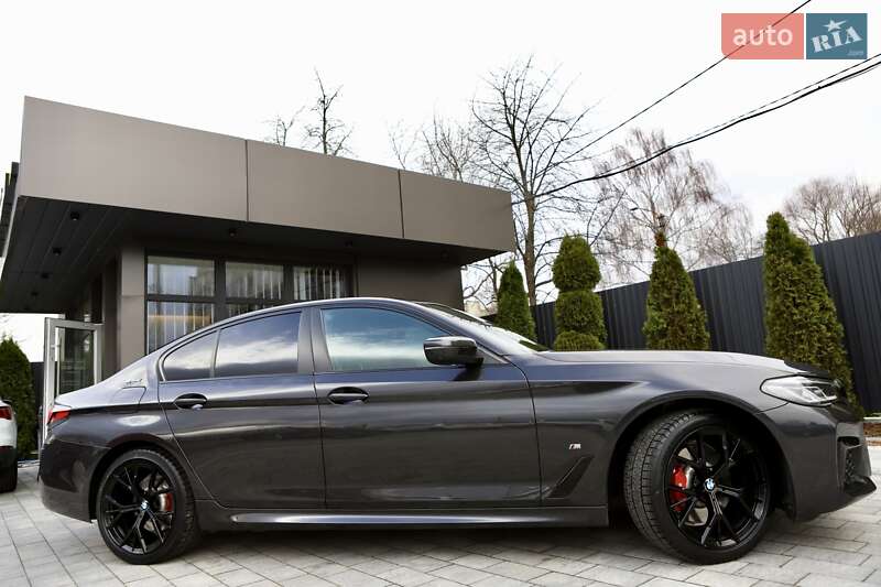 Седан BMW 5 Series 2020 в Дрогобыче