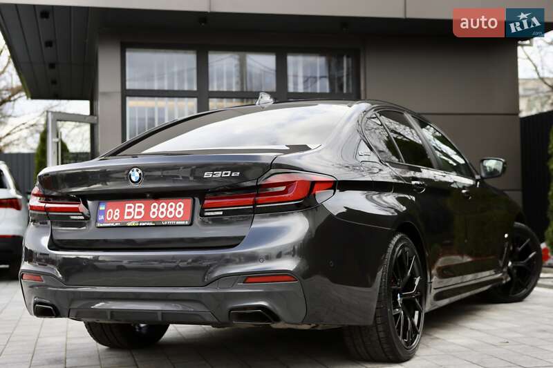 Седан BMW 5 Series 2020 в Дрогобыче