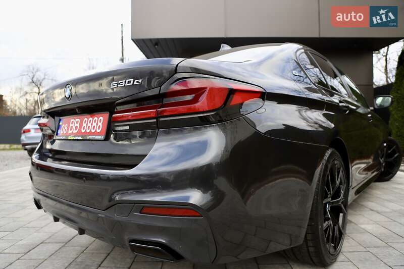 Седан BMW 5 Series 2020 в Дрогобыче