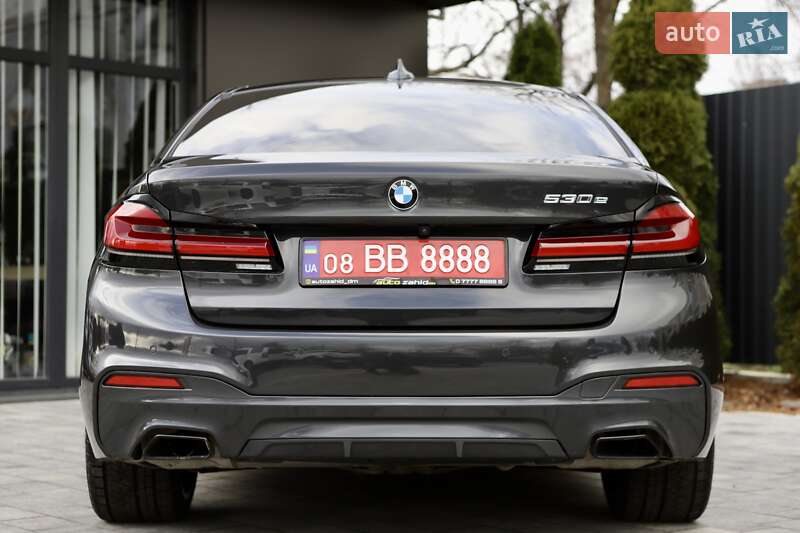 Седан BMW 5 Series 2020 в Дрогобыче