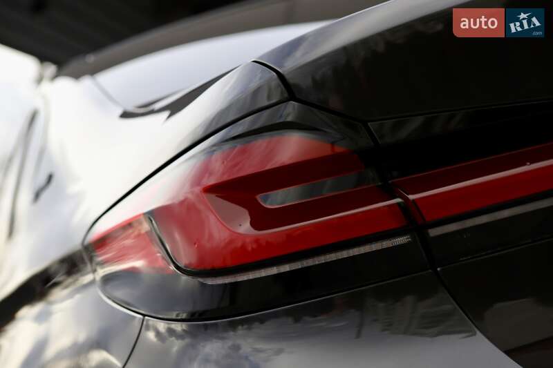 Седан BMW 5 Series 2020 в Дрогобыче