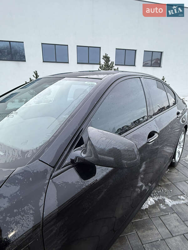 Седан BMW 5 Series 2012 в Луцке