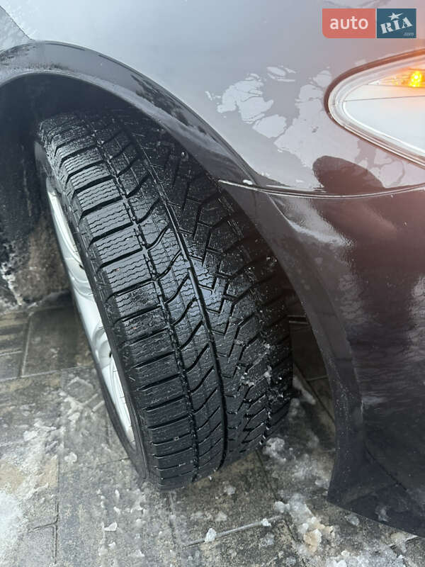 Седан BMW 5 Series 2012 в Луцке