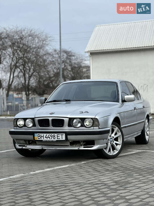 BMW 5 Series 1988 BMW 5 Series 1988