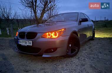 Седан BMW 5 Series 2004 в Великій Михайлівці