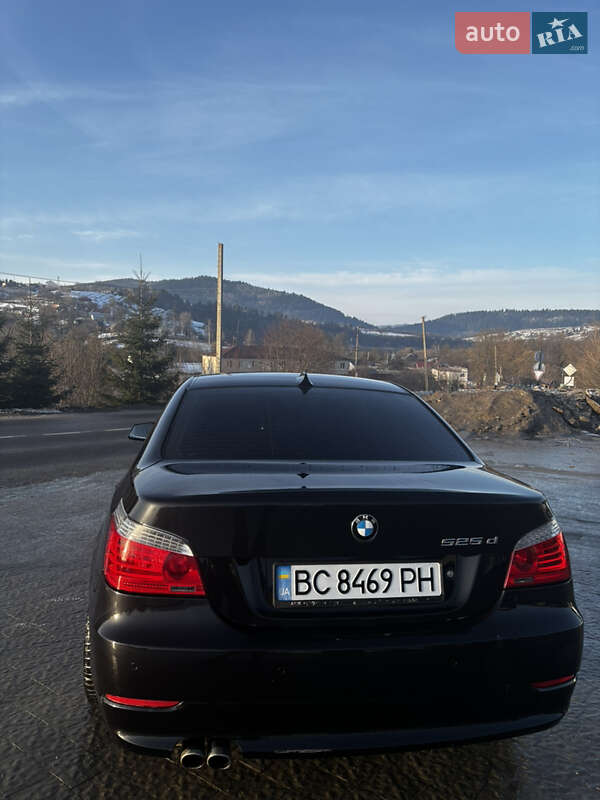 Седан BMW 5 Series 2009 в Турке