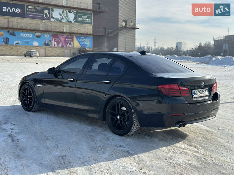 Седан BMW 5 Series 2015 в Харькове