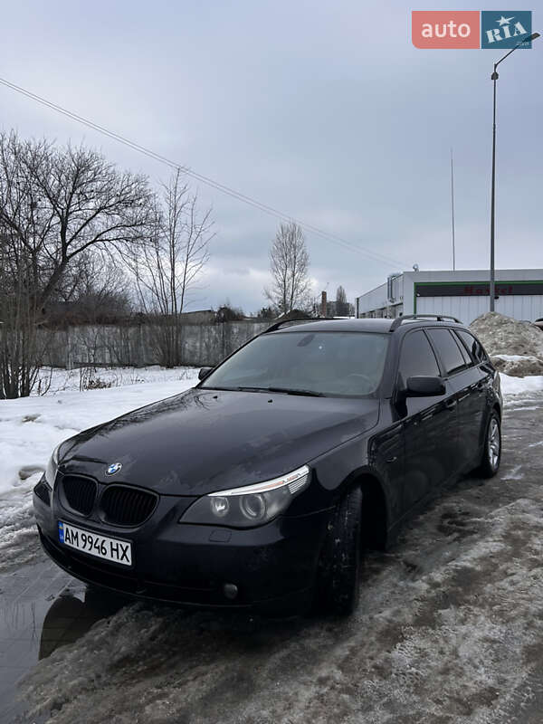 BMW 5 Series 2004