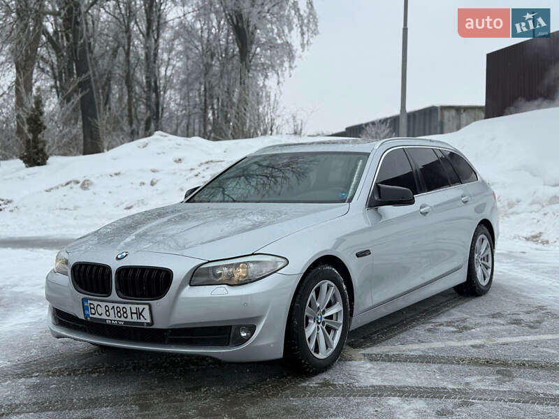 BMW 5 Series 2011 BMW 5 Series 2011