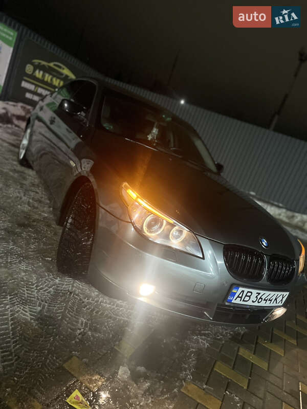Седан BMW 5 Series 2003 в Виннице