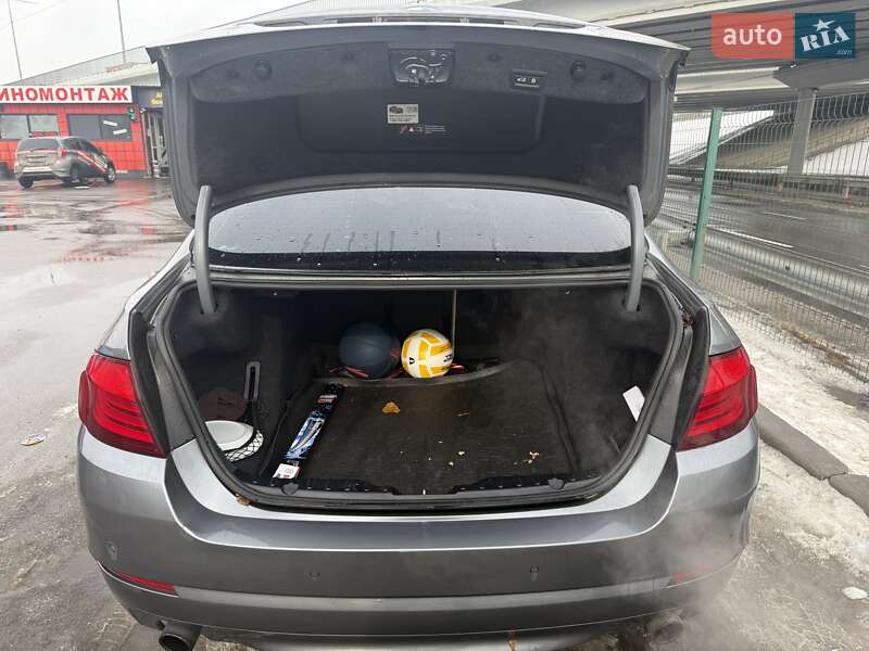 Седан BMW 5 Series 2012 в Киеве фото 2 Седан BMW 5 Series 2012 в Киеве