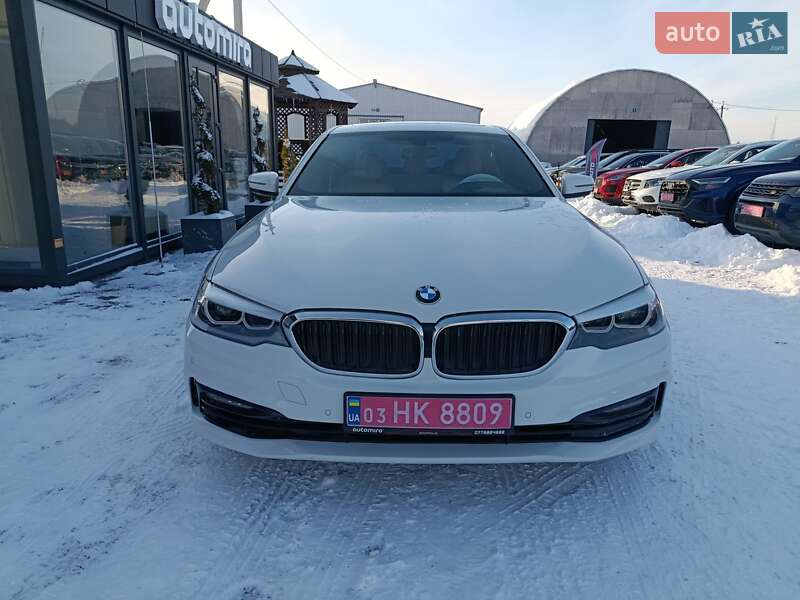 Седан BMW 5 Series 2017 в Луцке фото 3 Седан BMW 5 Series 2017 в Луцке
