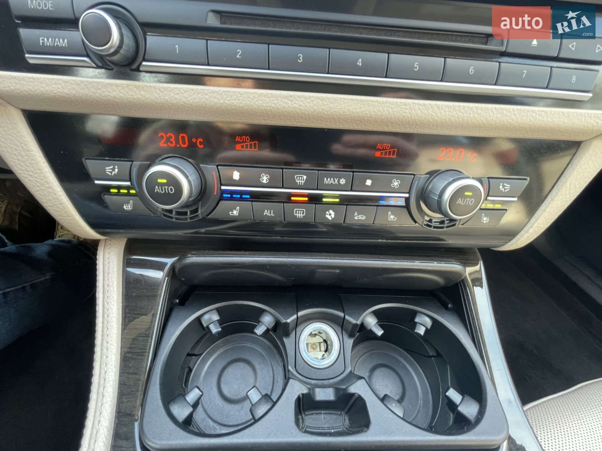 2011 BMW 5er - мініатюра 26