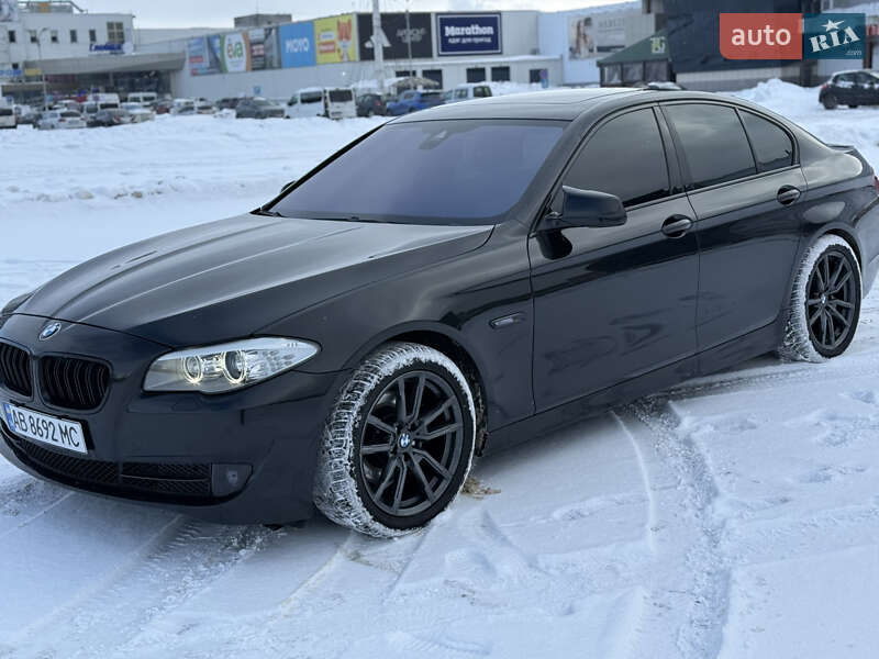 Седан BMW 5 Series 2012 в Житомире