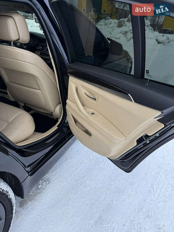 Седан BMW 5 Series 2012 в Житомире