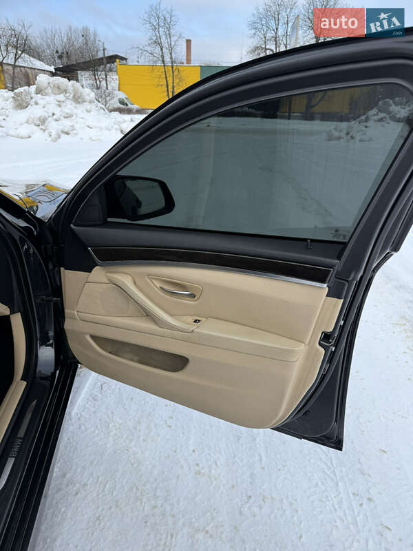 Седан BMW 5 Series 2012 в Житомире