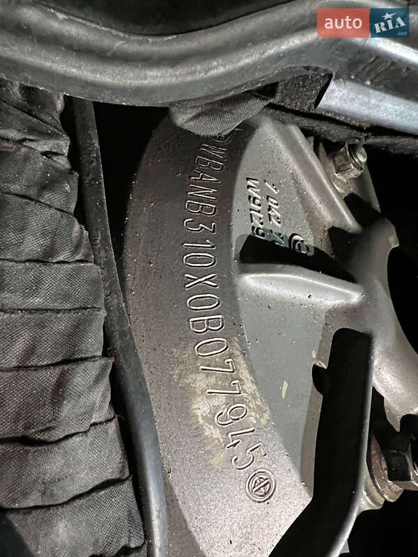 Седан BMW 5 Series 2004 в Радивилове