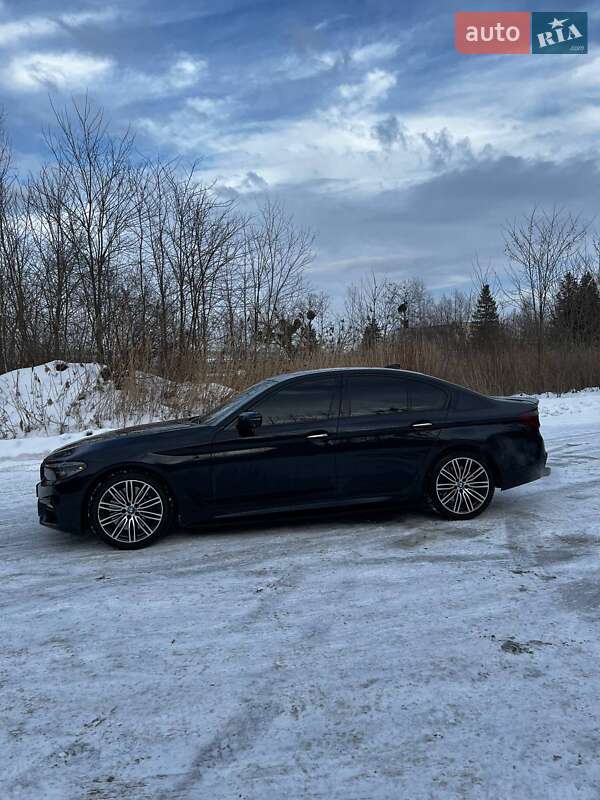 Седан BMW 5 Series 2017 в Новом Роздоле фото 29 Седан BMW 5 Series 2017 в Новом Роздоле