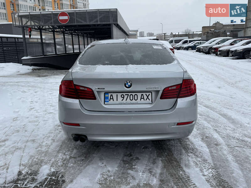 Седан BMW 5 Series 2013 в Киеве