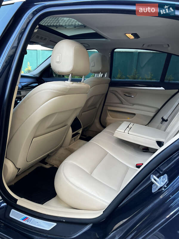 Седан BMW 5 Series 2015 в Виноградове