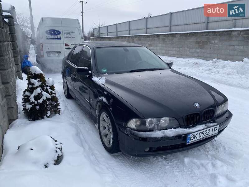 Седан BMW 5 Series 2003 в Ровно