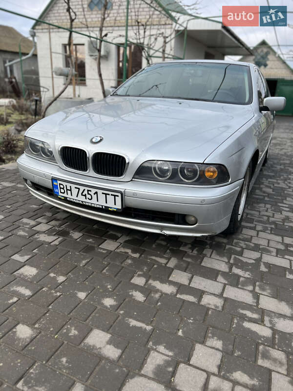 Седан BMW 5 Series 2002 в Миколаєві