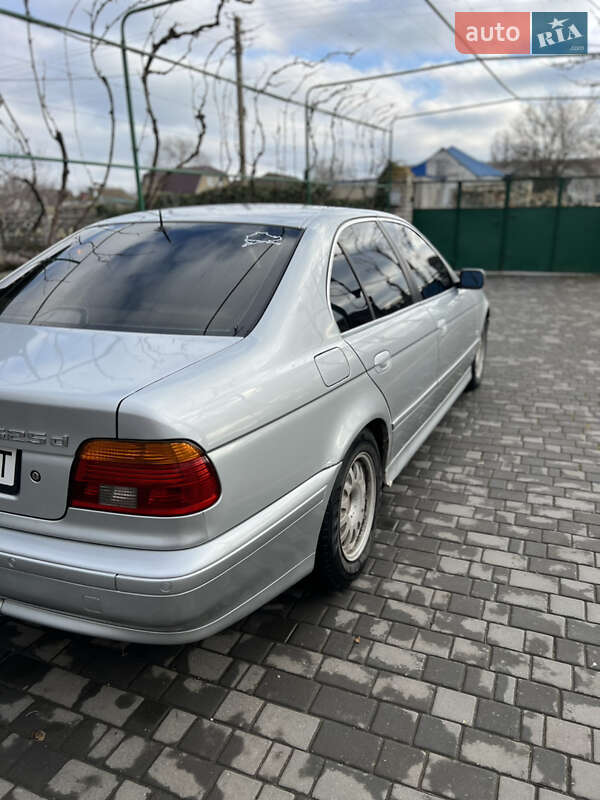 Седан BMW 5 Series 2002 в Миколаєві