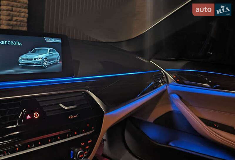 Седан BMW 5 Series 2018 в Киеве
